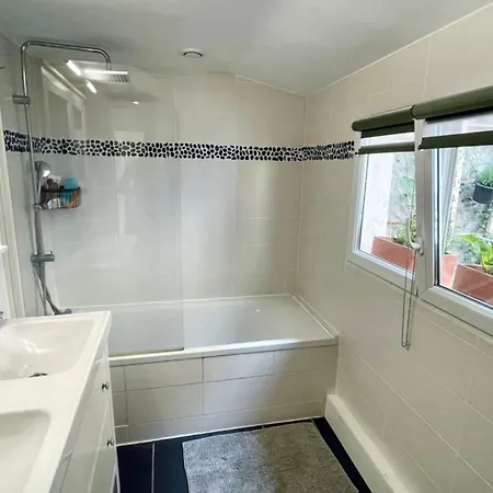 Cocoon With Garden In Apartment Bordeaux