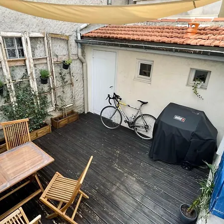 Cocoon With Garden In Apartment Bordeaux
